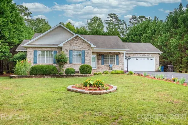 5106 Silver Tree TRL,  Conover,  NC 28613