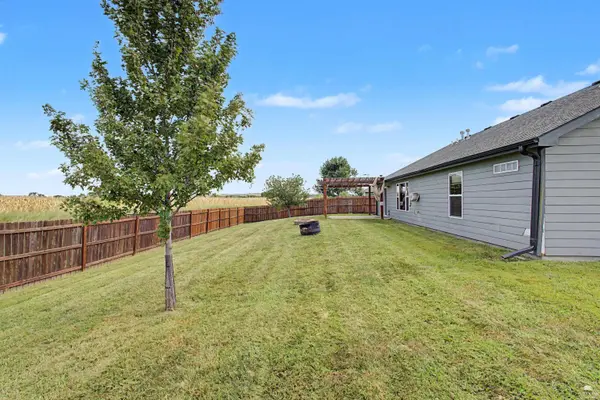 2909 Northwing DR, Manhattan, KS 66502