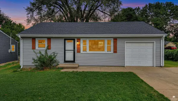 708 W Ash ST, Junction City, KS 66441