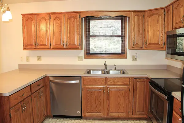 3612 Monarch Circle, Manhattan, KS 66503