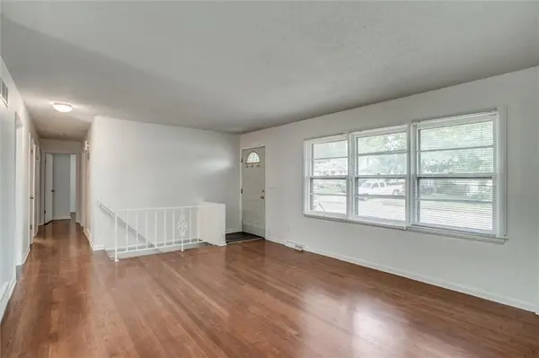 439 E Whittier ST, Kansas City, MO 64119