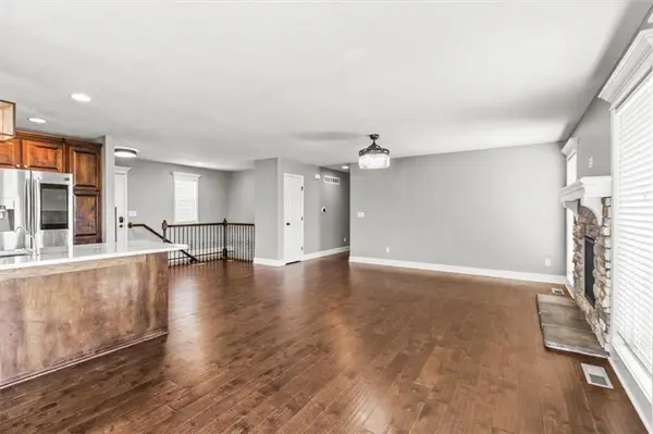 1408 NE Amanda Jean WAY, Grain Valley, MO 64029
