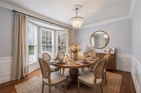 8018 W 122nd TER, Overland Park, KS 66213
