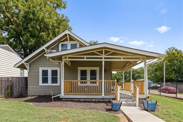 8315 Paseo BLVD, Kansas City, MO 64131