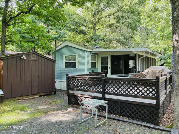 250 Big Bass DR, Milford, PA 18337