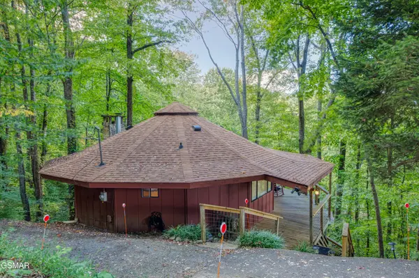 1429 Zurich Road, Gatlinburg, TN 37738