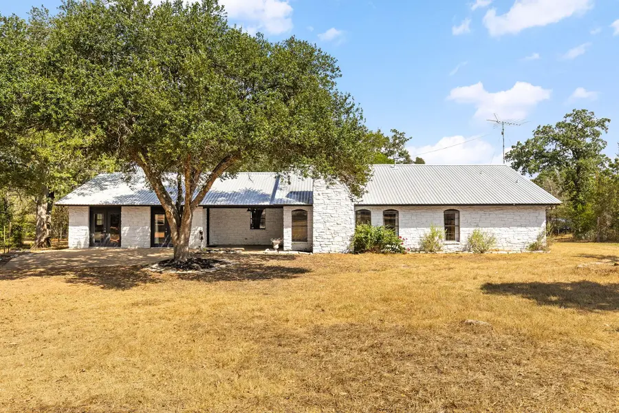 196 Willy RD, Bastrop, TX 78602