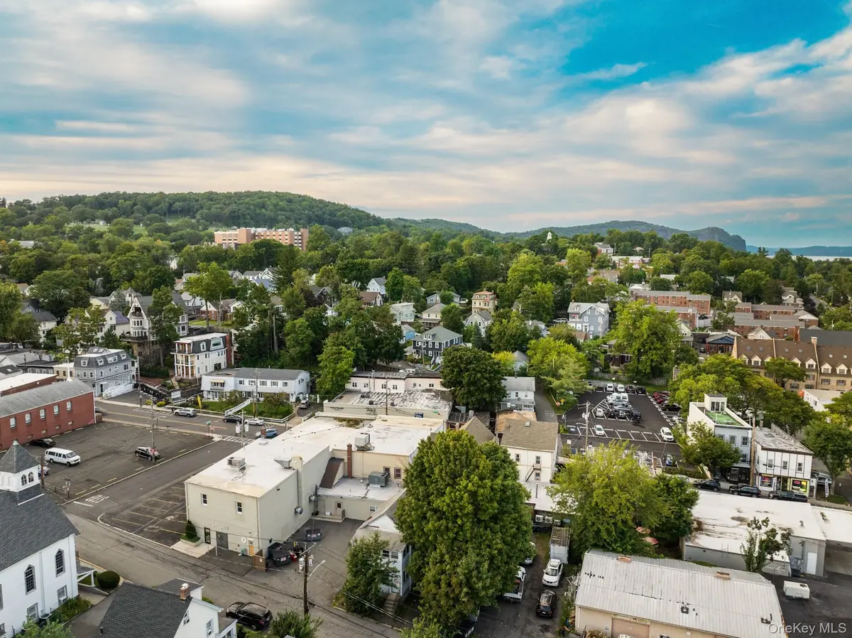 160 Burd ST, Nyack, NY 10960