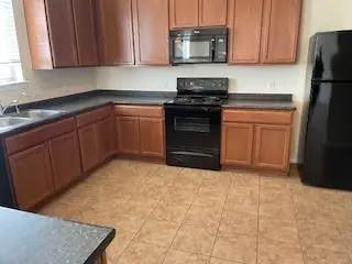 6113 Randleman DR, Del Valle, TX 78617