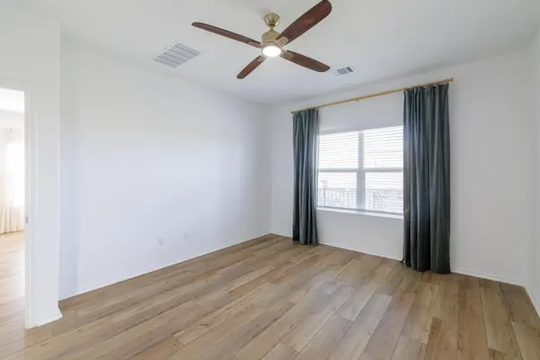 8015 Purple Aster PASS, Lago Vista, TX 78645
