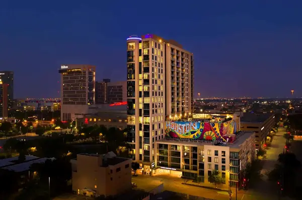 1515 Austin ST #1-1307, Houston, TX 77002