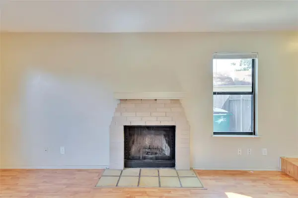 8806 Springmail CIR #A, Austin, TX 78729