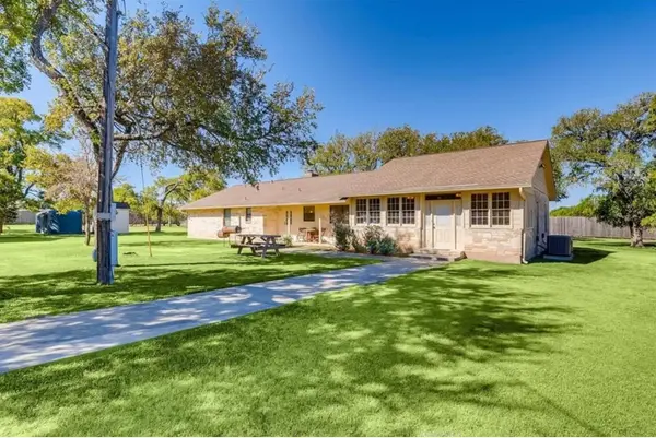 13701 Fitzhugh RD, Austin, TX 78736