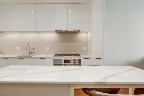 44 East Ave #2303, Austin, TX 78701