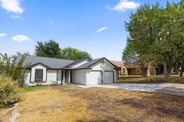 2401 Lasso DR, Round Rock, TX 78681