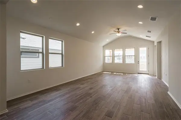 1911 Crimson Rosella Trail TRL, Austin, TX 78728