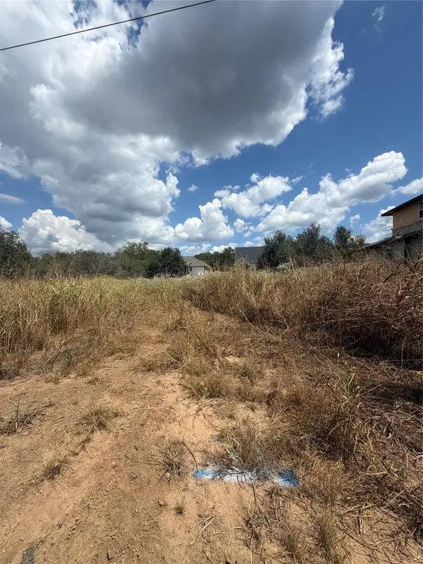Lot 918 Waimanalo DR, Bastrop, TX 78602