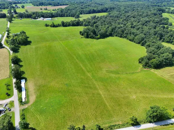 7403 Griffith RD, Worthington, IN 47471