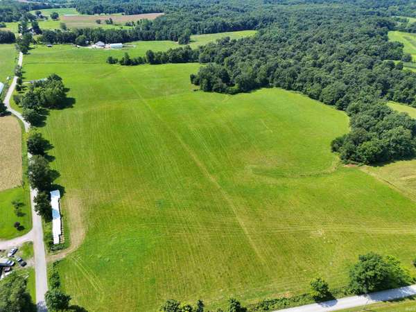 7403 Griffith RD, Worthington, IN 47471