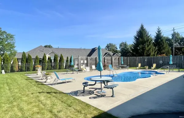 2917 W Applewood CT, Muncie, IN 47304