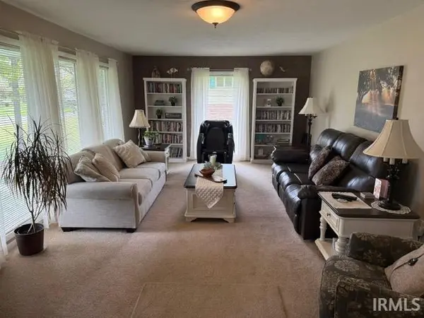 57351 Decamp BLVD, Elkhart, IN 46516-9749