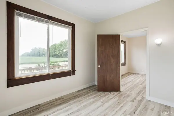 305 W Harrison ST, Mentone, IN 46539