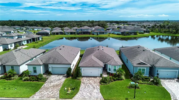 9315 BARRIER COAST TRL, Parrish, FL 34219