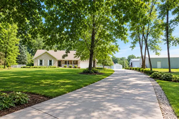 7901 N 300, Rolling Prairie, IN 46371