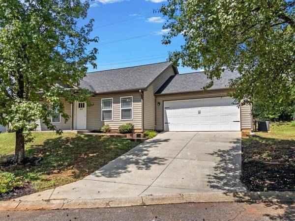 365 Half Rock CIR, Lyman, SC 29365