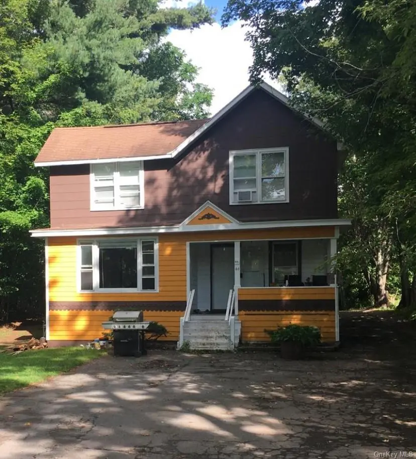 44-52 Park LN, Tannersville, NY 12485