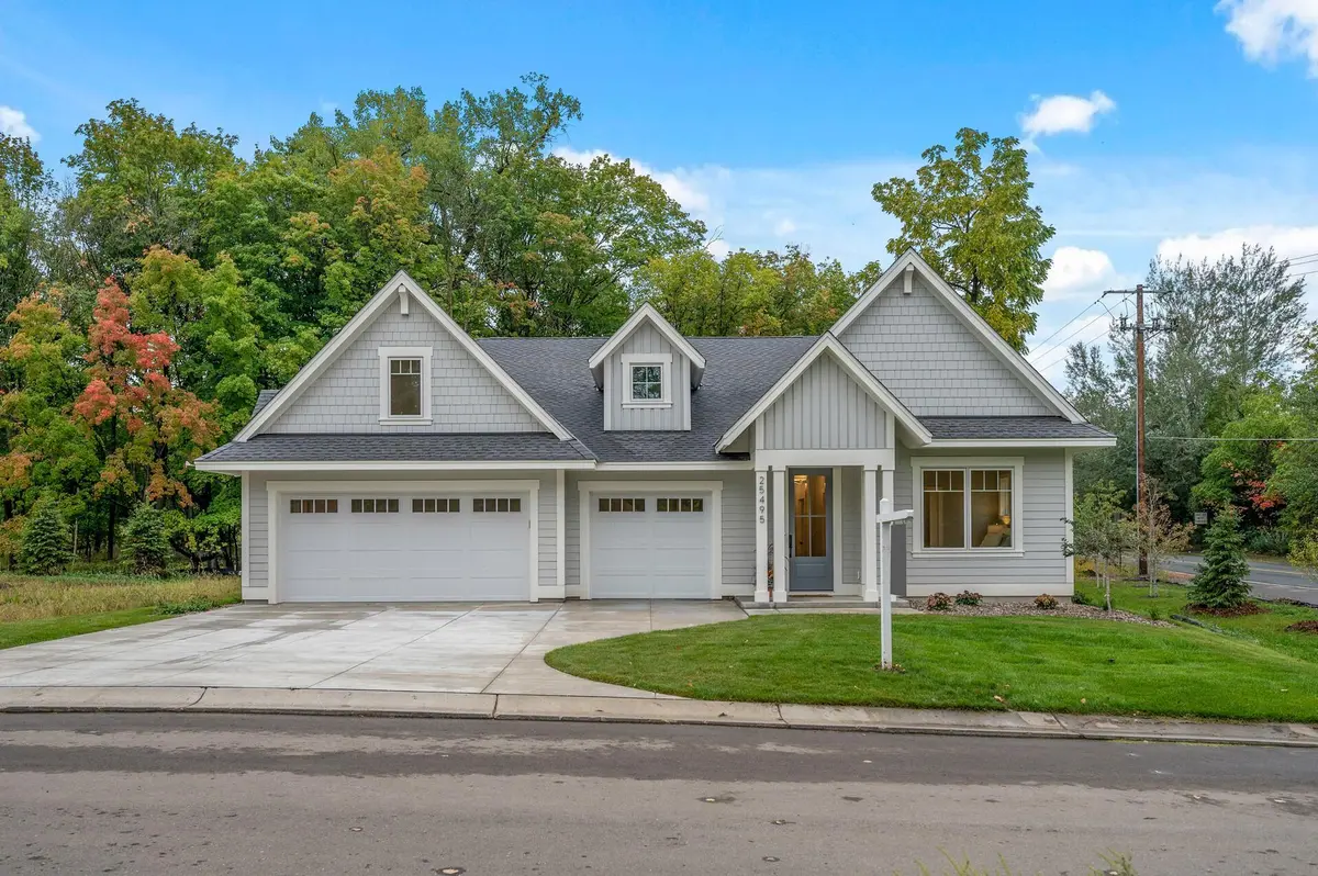 25330 Park LN, Excelsior, MN 55331
