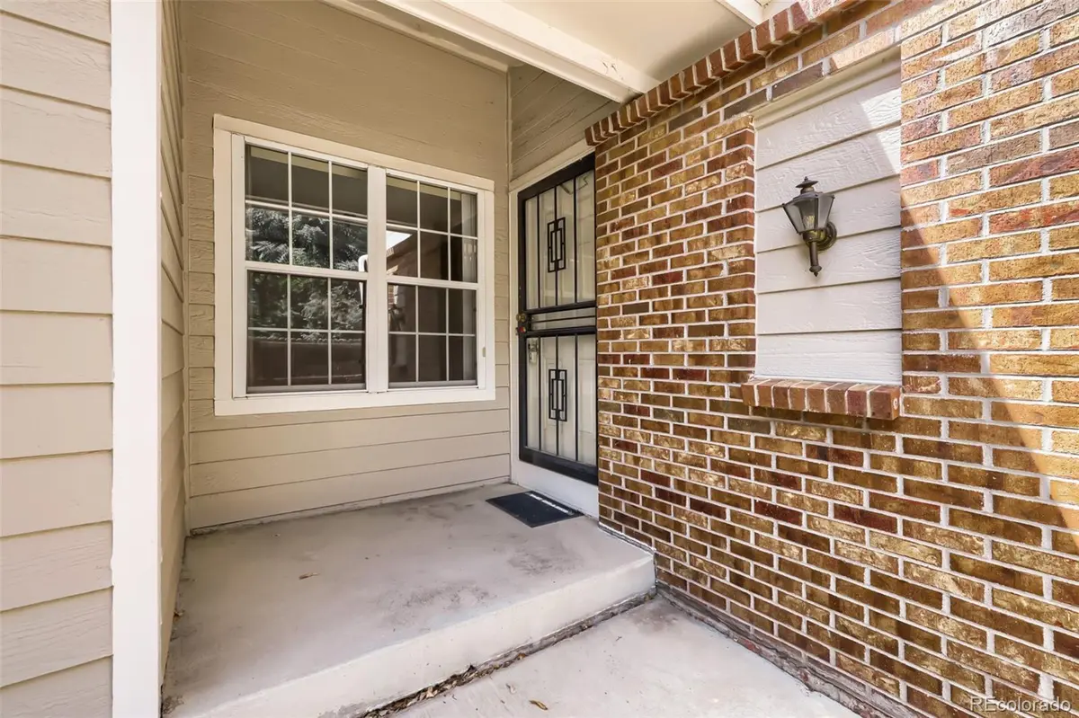 1575 S Trenton CT, Denver, CO 80231