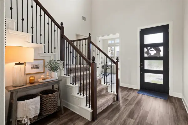 149 Autumn Wood LN, Austin, TX 78737
