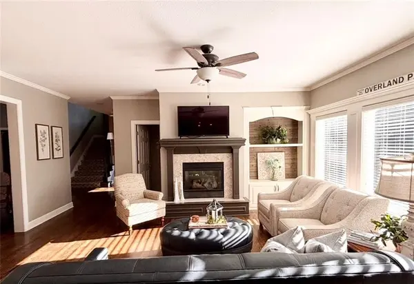 13820 Noland ST, Overland Park, KS 66221