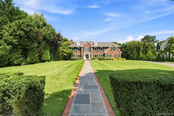 87 4th ST, Garden City, NY 11530