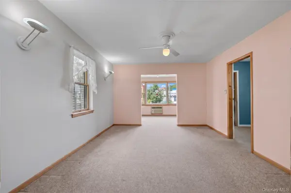 15-11 149th ST, Whitestone, NY 11357