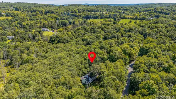 5 Red Fox RUN, Chester, NY 10918