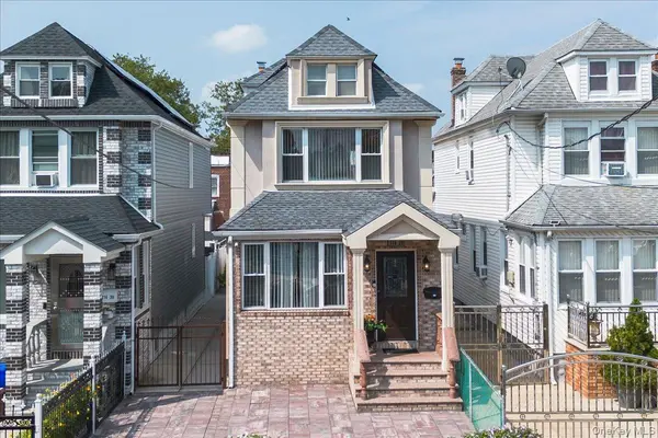 11428 130th ST, South Ozone Park, NY 11420