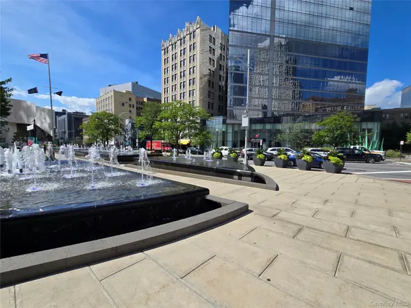 79 N Broadway #D2, White Plains, NY 10603