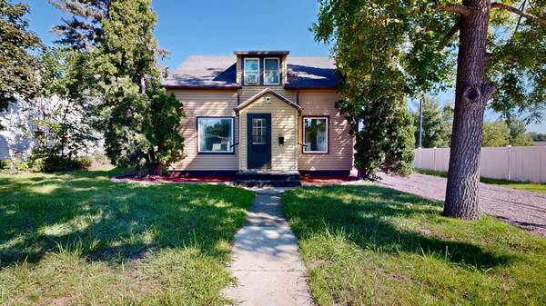 447 E Schlieman AVE, Appleton, MN 56208