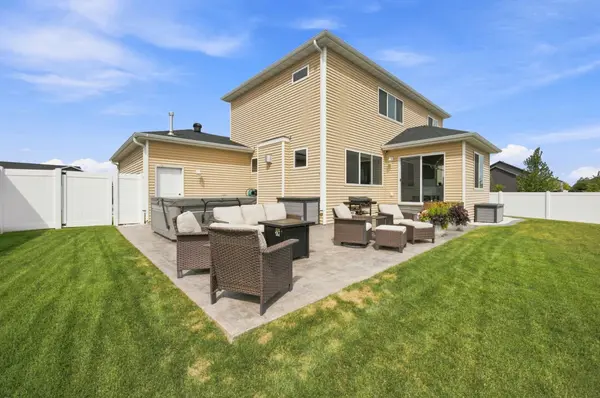 3606 Cordova LOOP S, Fargo, ND 58104