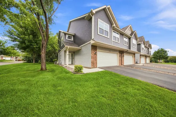 12226 River Valley DR, Burnsville, MN 55337