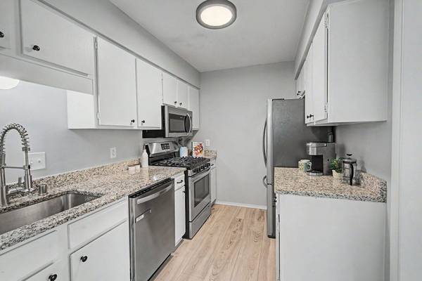 9979 105th PL N, Maple Grove, MN 55369