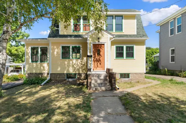 719 Potter ST, Red Wing, MN 55066