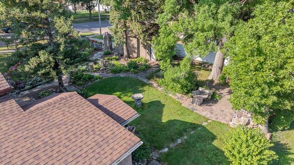 200 N Park ST, Hendricks, MN 56136