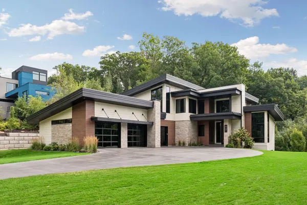 6701 Cheyenne TRL, Edina, MN 55439