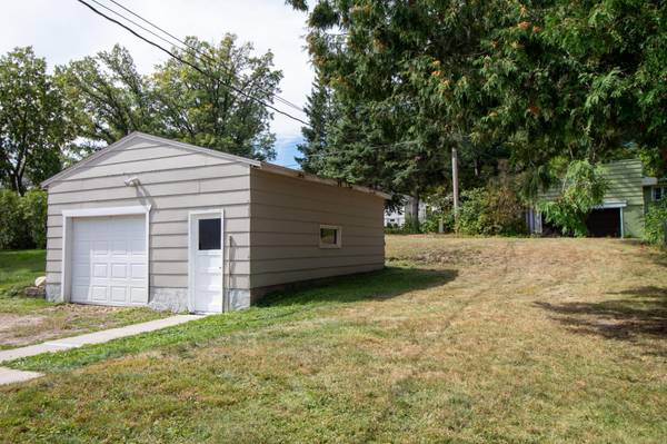 517 NE 10th AVE, Grand Rapids, MN 55744