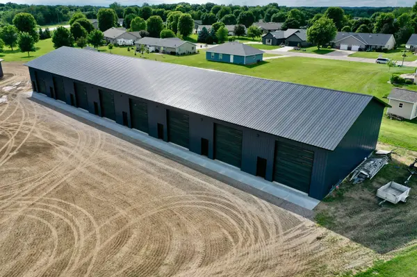 610 4th AVE SW, New London, MN 56273