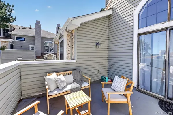 942 S Walden ST #204, Aurora, CO 80017
