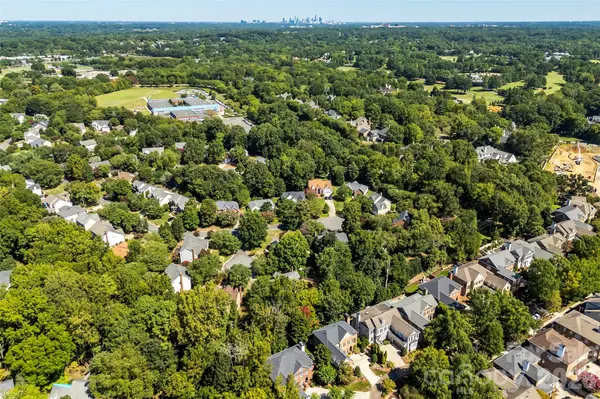 8928 Heydon Hall CIR, Charlotte, NC 28210
